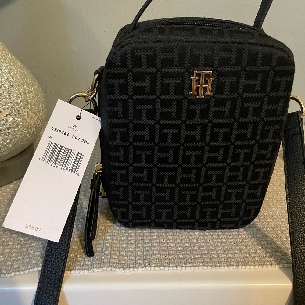Tommy Hilfiger Black Geometric Crossbody Bag